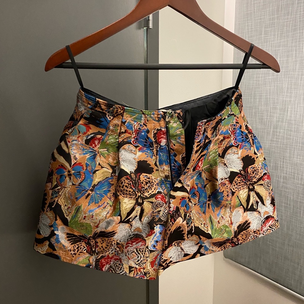 Patterned shorts